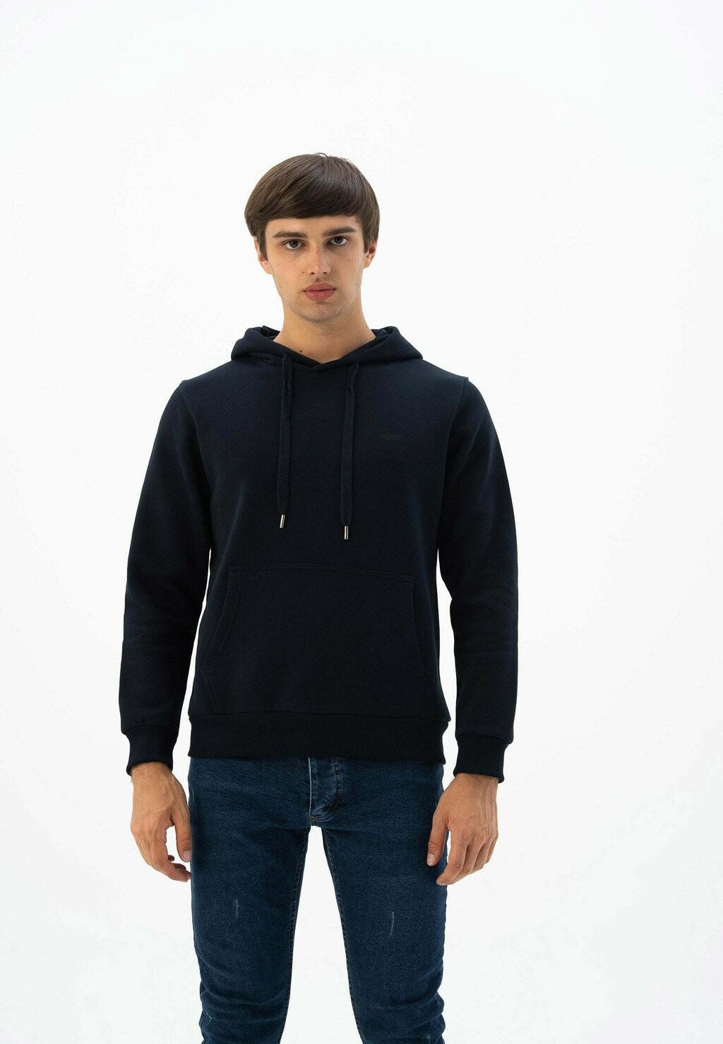 

Толстовка Arma, темно-синий