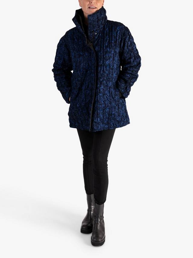 

Двустороннее стеганое пальто с рисунком пейсли chesca, цвет Navy/Black