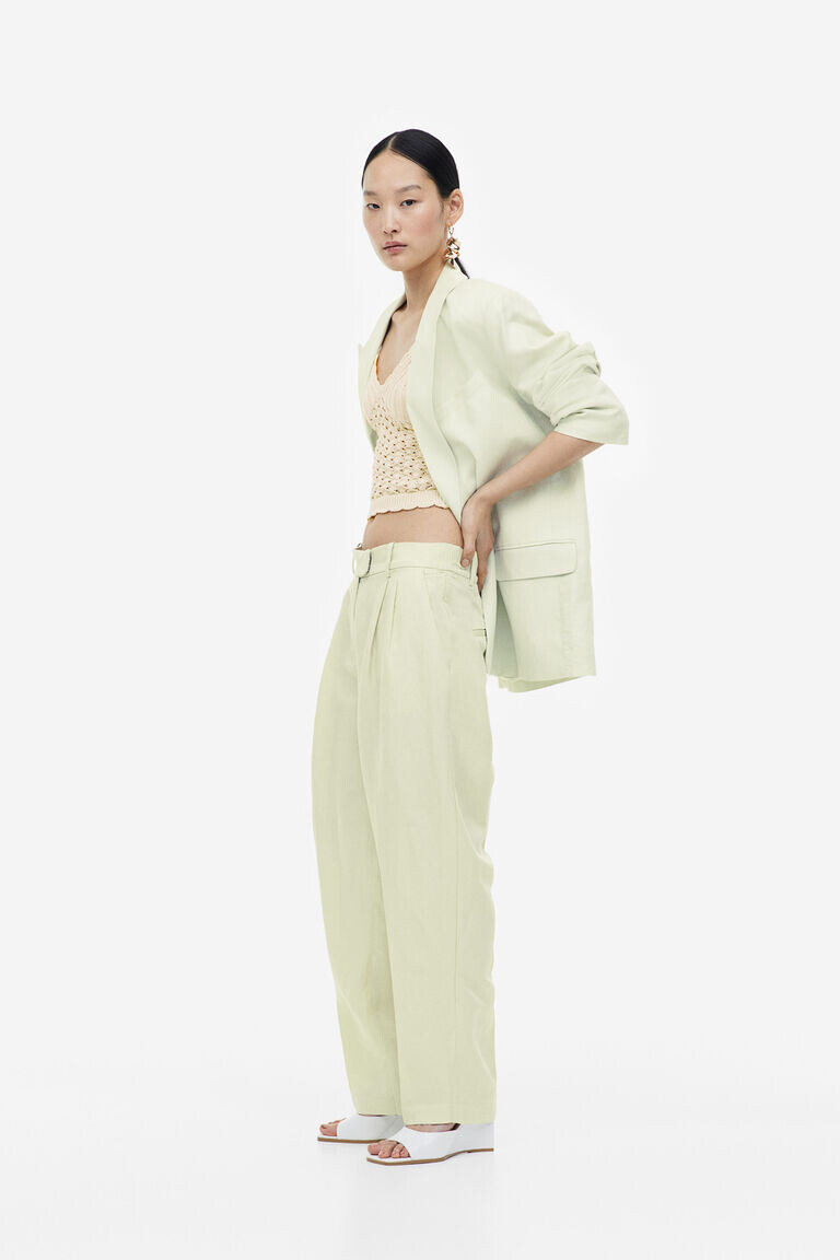 

Зауженные брюки из смесового льна H&M, зеленый