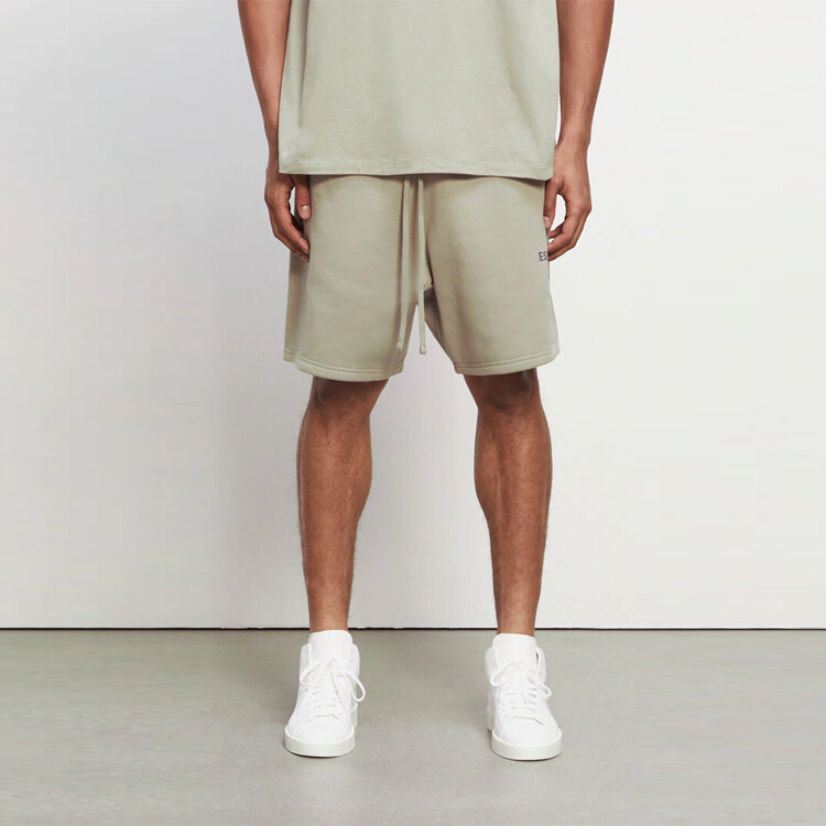 FW20 Повседневные шорты мужские Moss Fear Of God Essentials, цвет Moss — фото 2