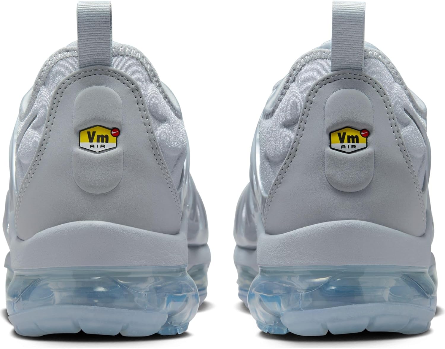 Мужские кроссовки Nike Air Vapormax Plus, серый — фото 2