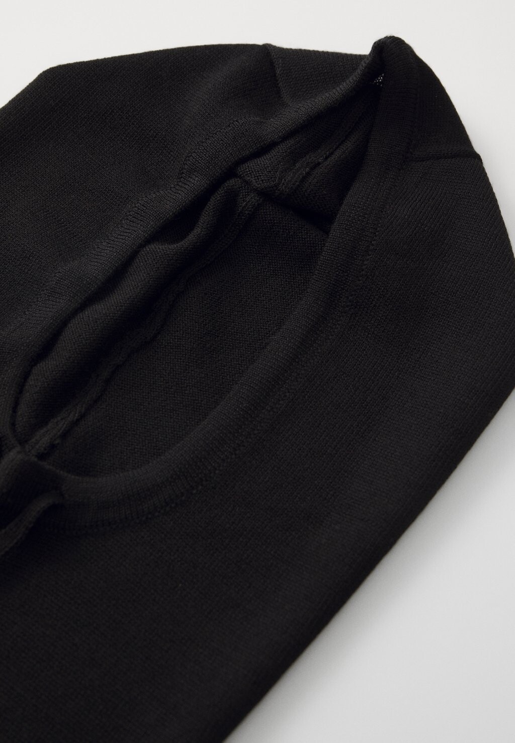 

Шапка HOOD Filippa K, черный