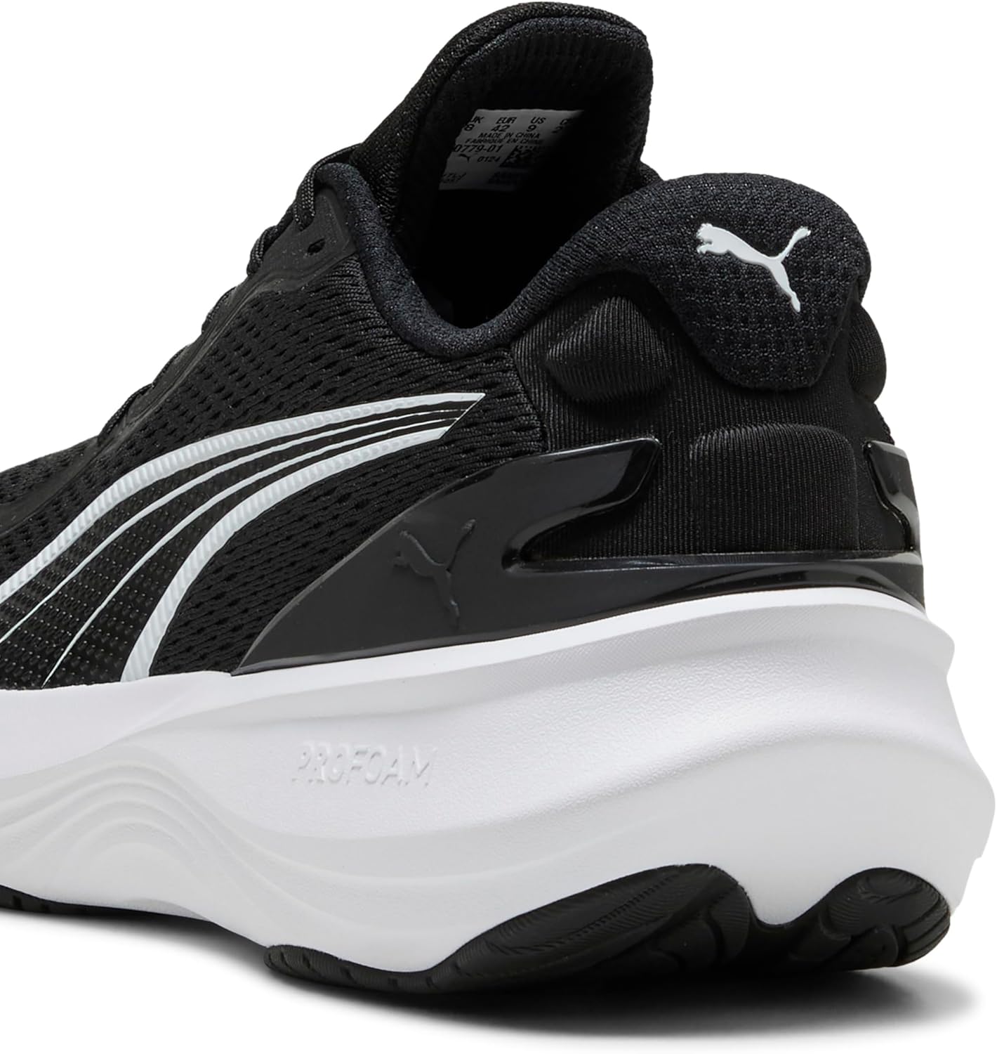 Мужские кроссовки для бега Puma Scend Pro, белый/черный — фото 2
