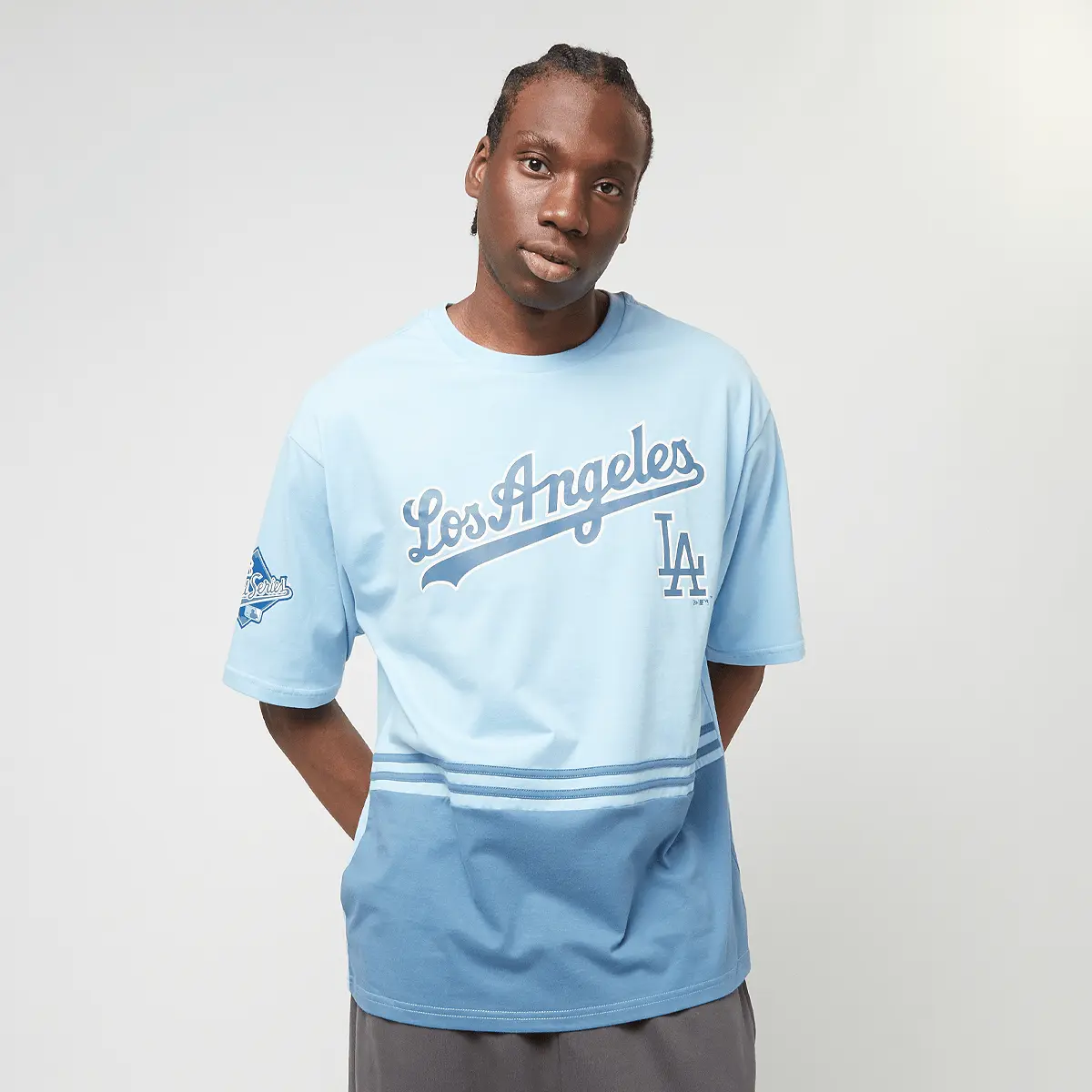 

Футболка New Era World Series CF Oversized Tee Los Angeles Dodgers, синий