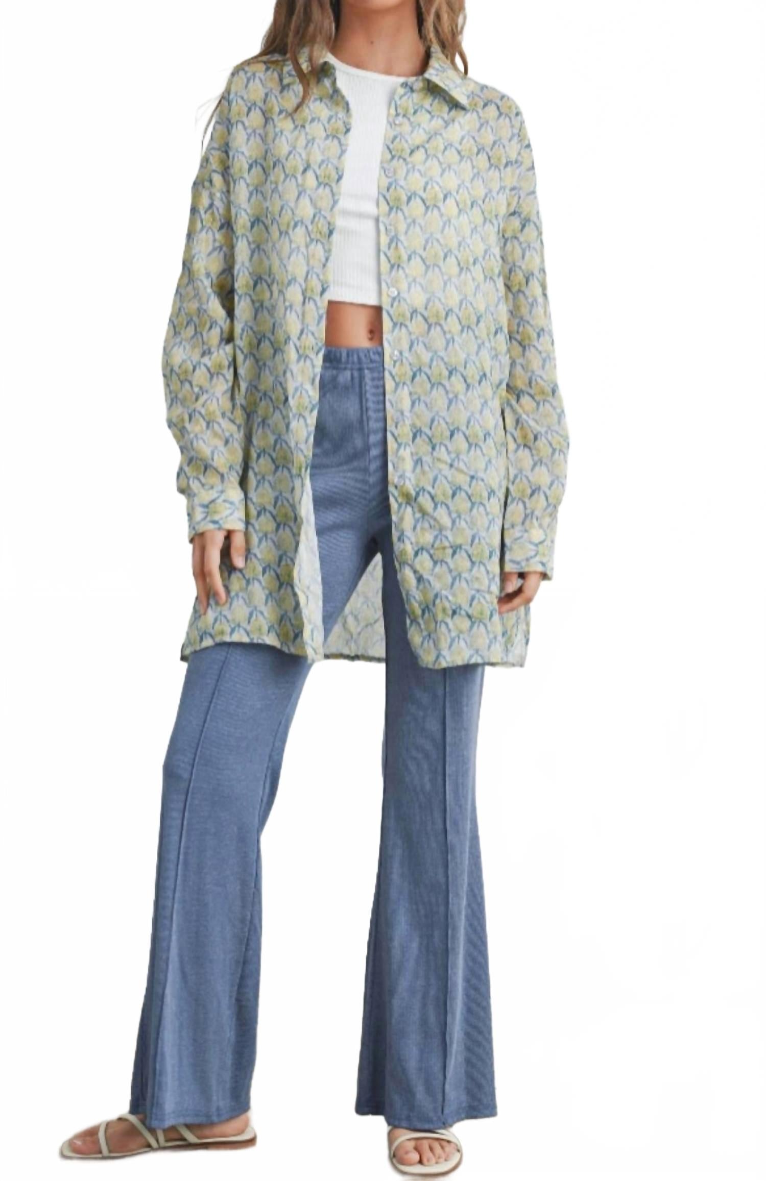 

Золотой цветок просторная рубашка на пуговицах в желтом мульти Buttermelon