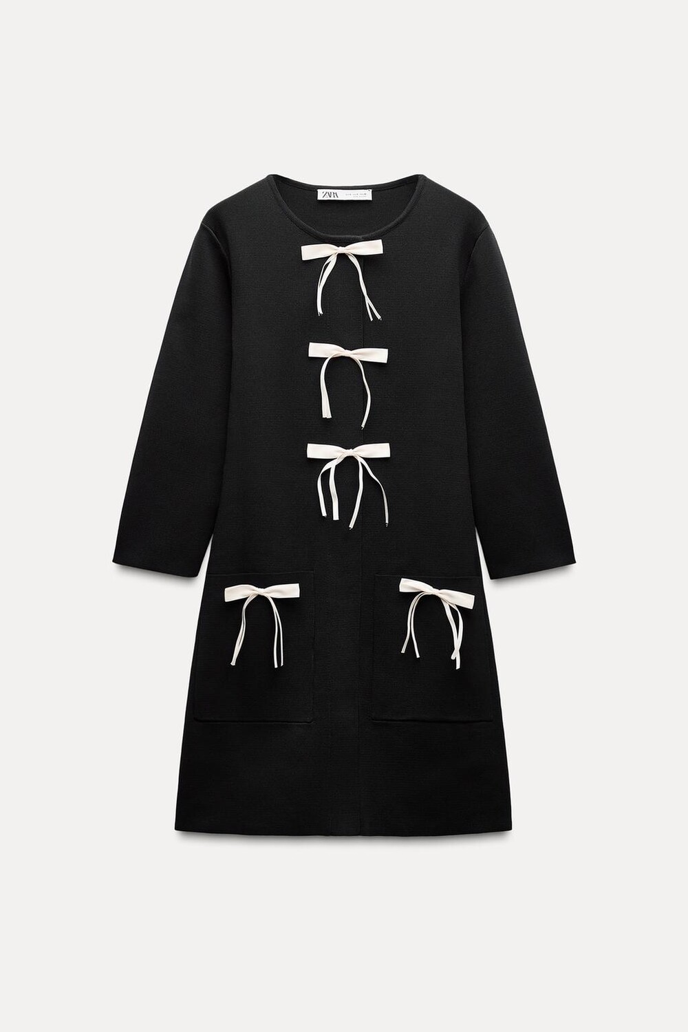 

Короткое трикотажное платье с бантами ZARA, черный