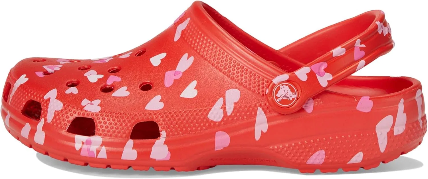 Кроксы Unisex Adult Classic Flames Clog Crocs, Cherry Red Hearts And Butterflies — фото 4