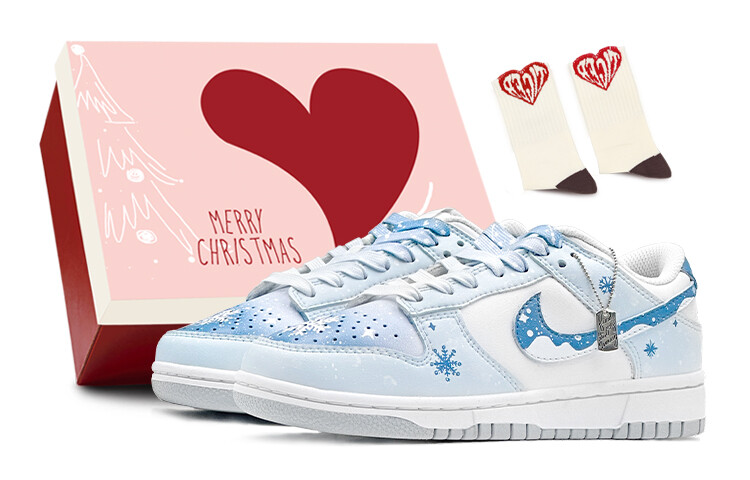 

Женские кроссовки для скейтбординга Nike Dunk, Light Blue