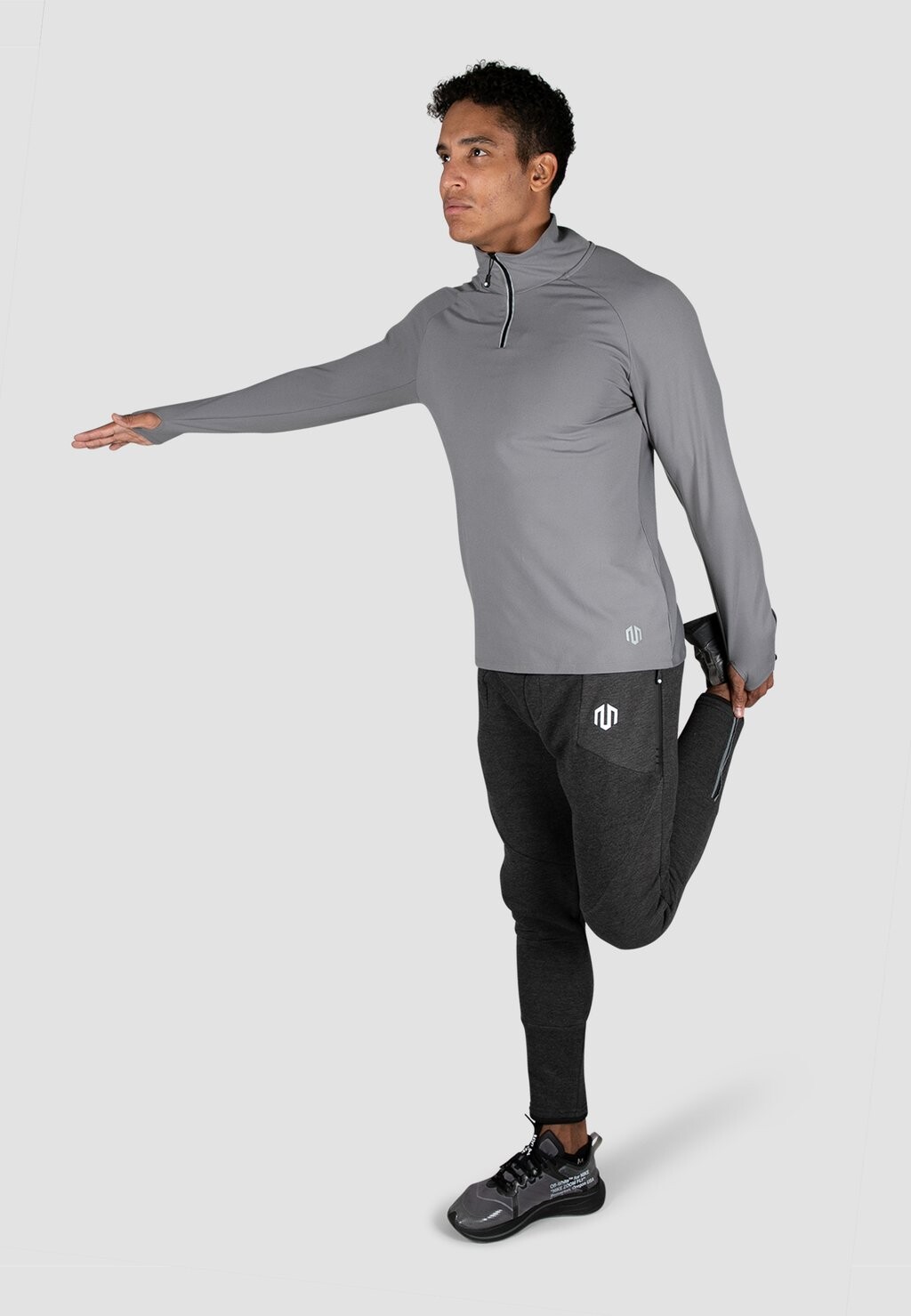 

Топ с длинными рукавами Dry Half Zip Top MOROTAI, Dunkelgrau