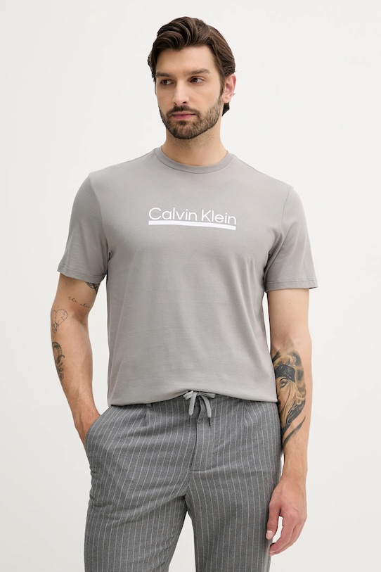 

Хлопковая футболка Calvin Klein, серый