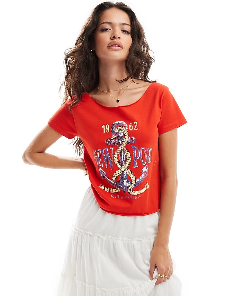 

ASOS DESIGN Красный топ с прямым воротником и графическим морским мотивом