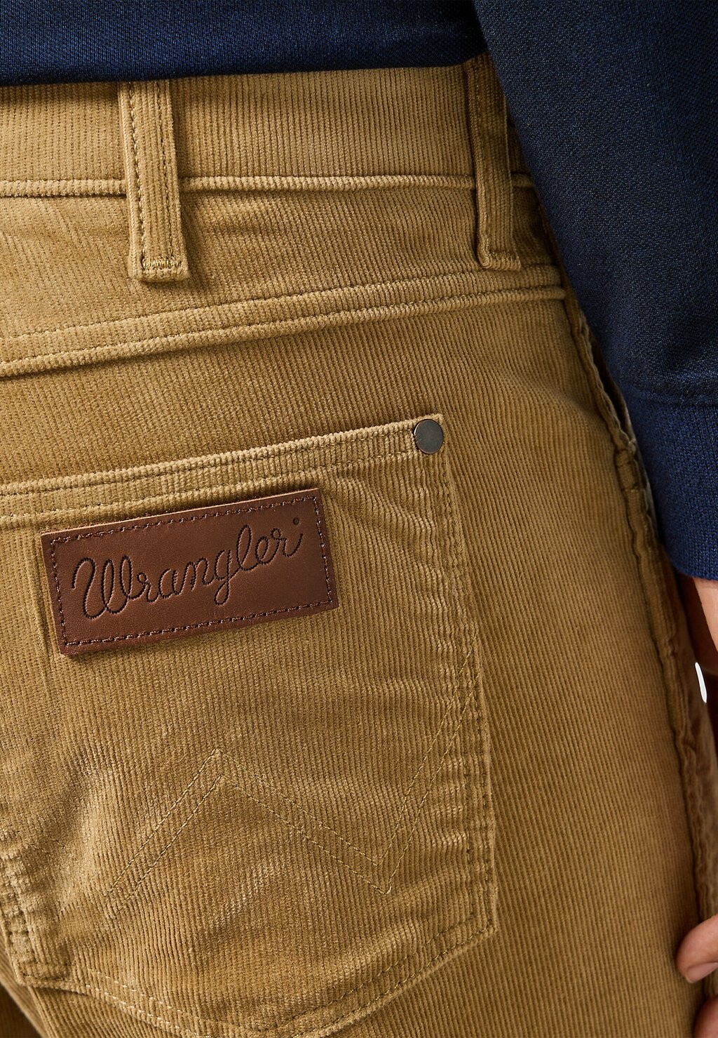 

Брюки Wrangler, бежевый