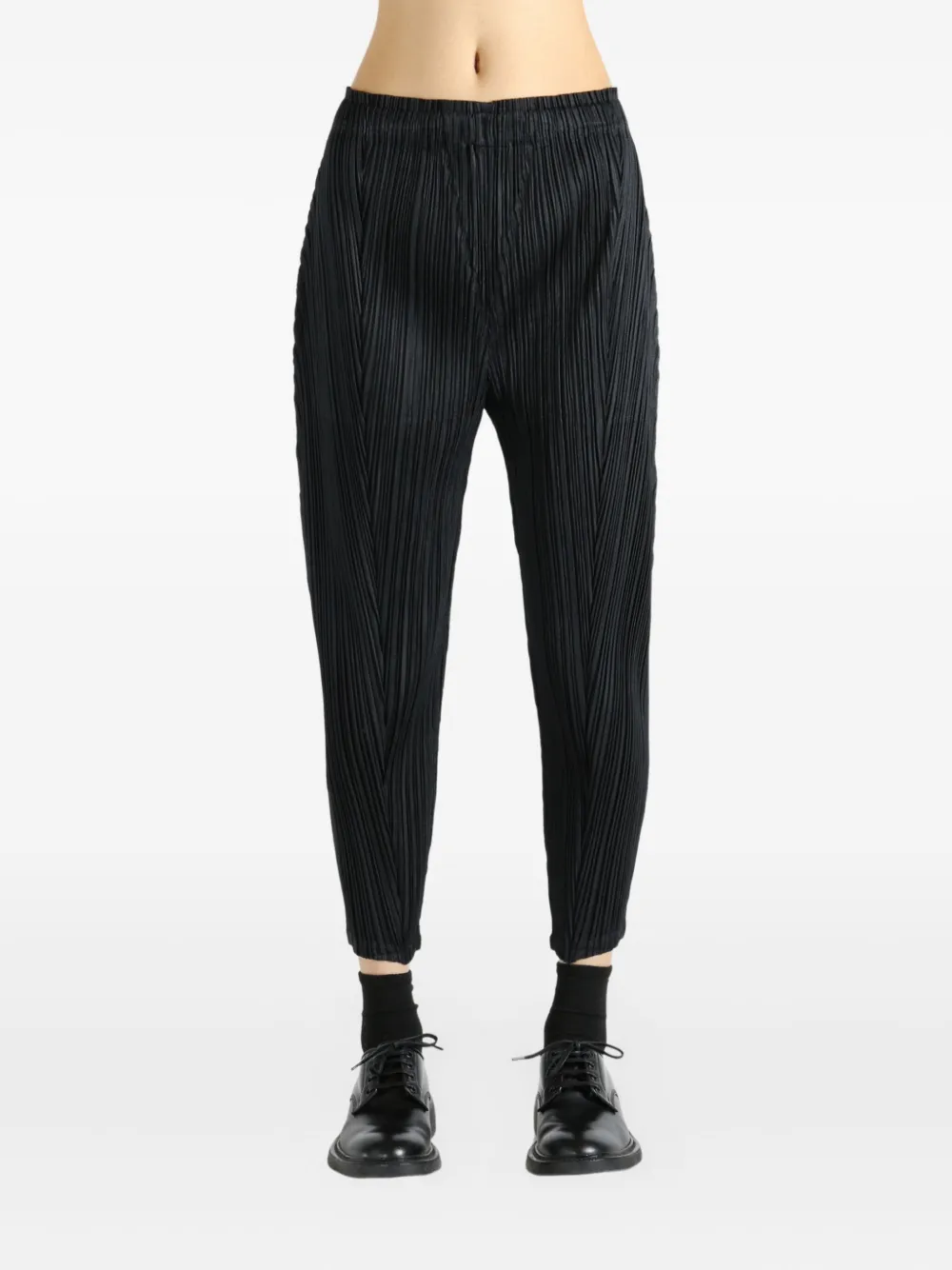 

Плиссированные брюки PP58JF383 Pleats Please Issey Miyake, черный