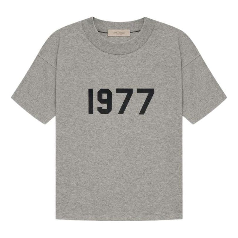

Футболка Fear of God Essentials SS22 T-Shirt 1977 'Dark Oatmeal' FOG-SS22-296, серый