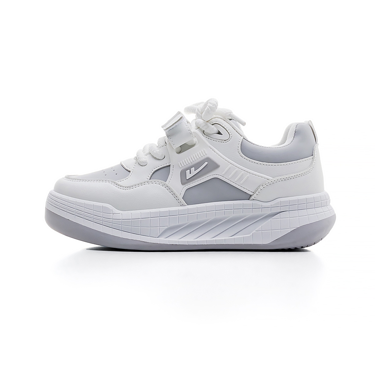 

Кроссовки WARRIOR Skateboarding Shoes Women's Low-top Gray, белый/серый