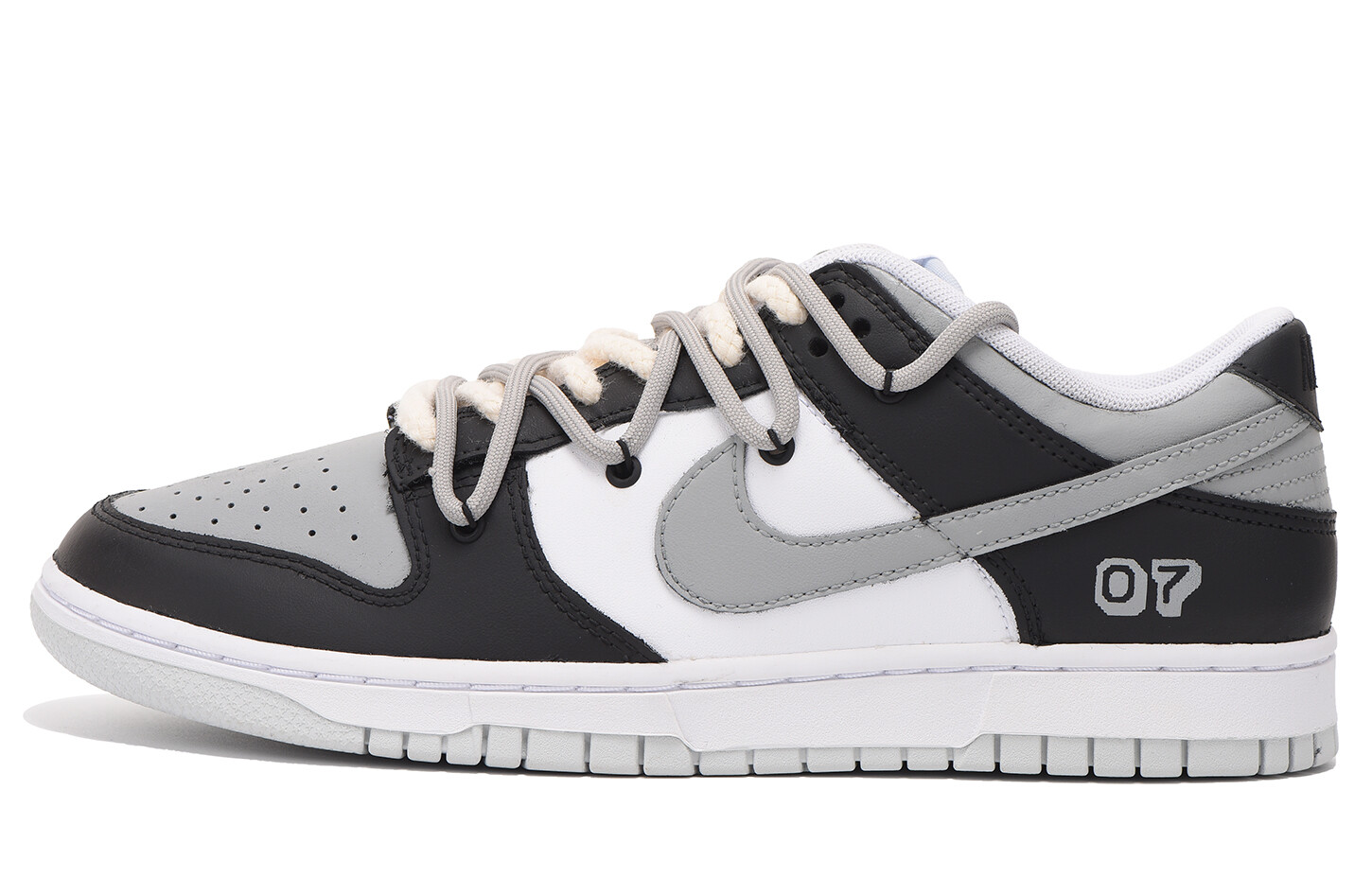 

Кроссовки Nike Dunk Skateboarding Shoes Women's Low-top Gray, черный