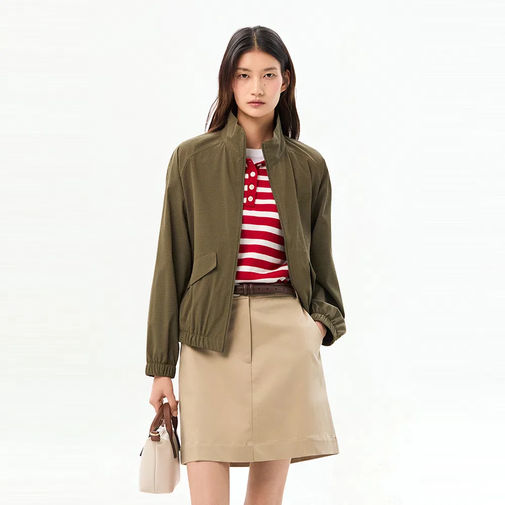 Женская ветровка из сирсакера цвета хаки от Tommy Hilfiger Women