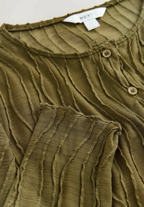 Блузка с длинными рукавами, прямого кроя, текстурированная. Next, Olive Green — фото 3