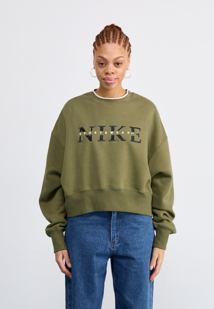 

Толстовка Nike Sportswear CREW , Medium Olive/Olive