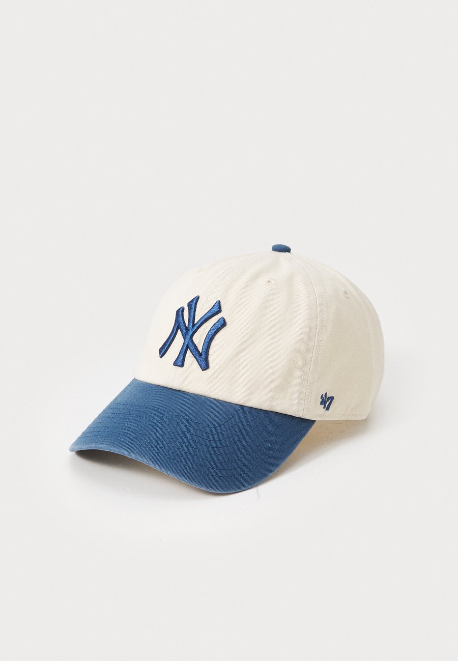 

Бейсболка '47 MLB NEW YORK YANKEES TWO TONE UP NO LOOP LABEL UNISEX, Off-White