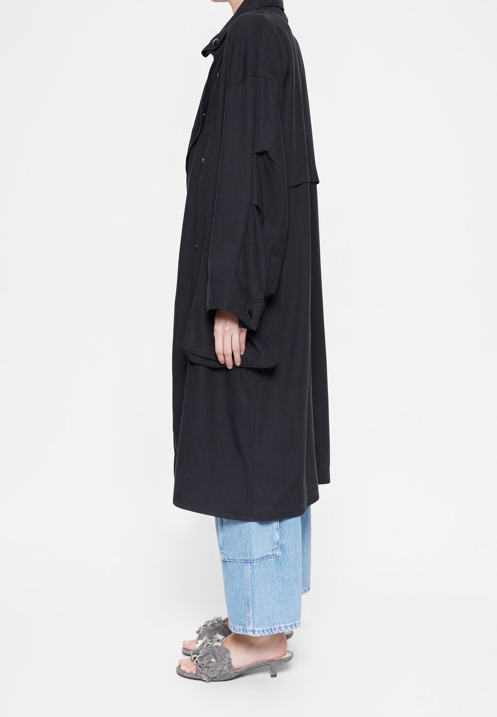 

Тренчкот GABARDINA MIDI FLUIDA Bimba Y Lola, черный