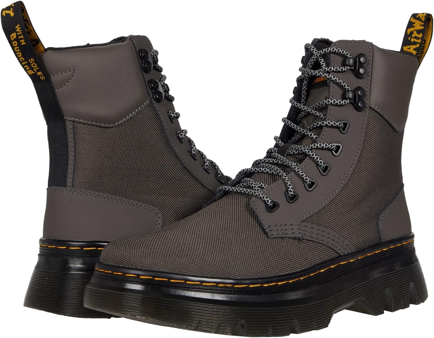 

Ботинки Dr. Martens Tarik, цвет Gunmetal Extra Tough 50/50/Ajax