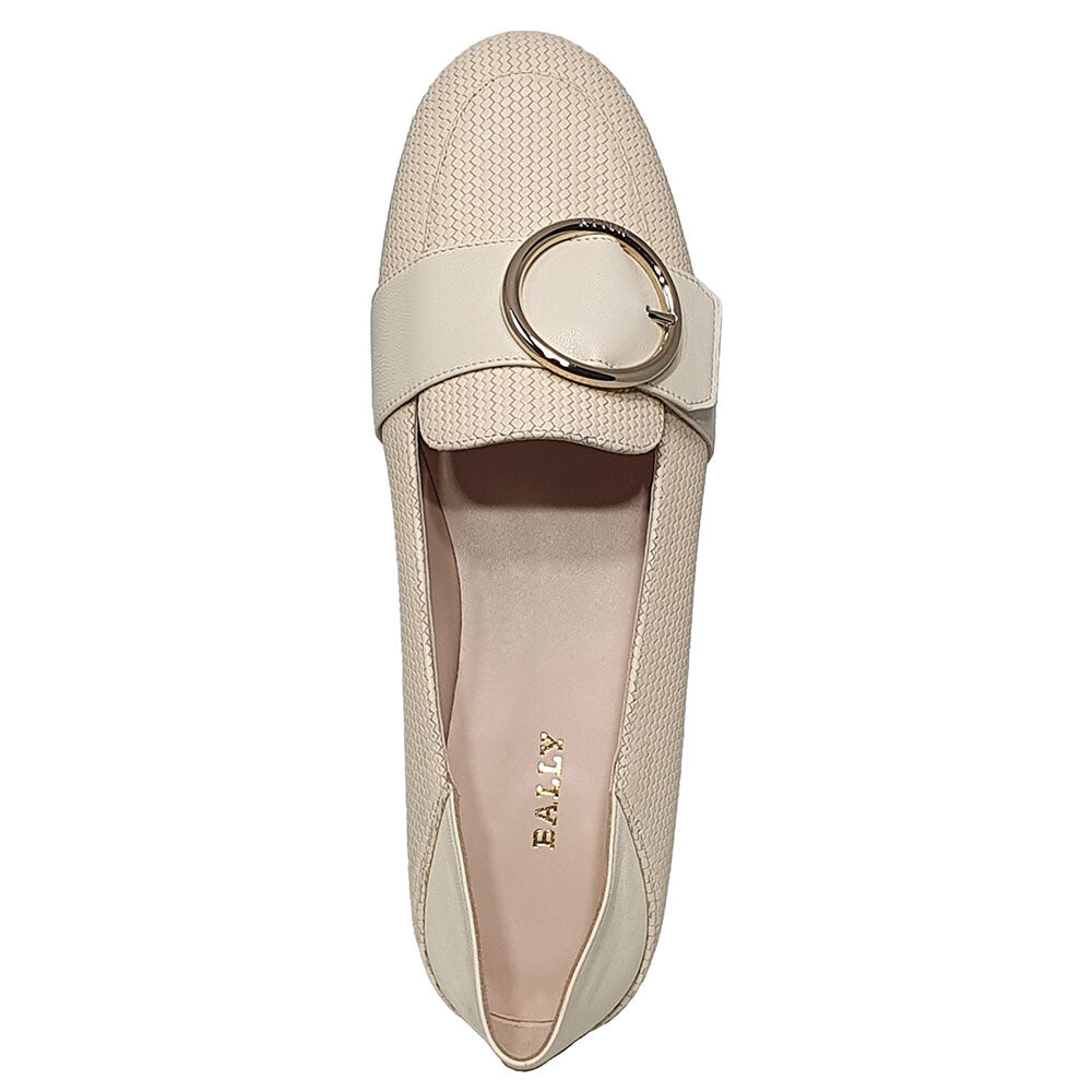 Женские кожаные туфли на плоской подошве Bally Clariska 6301227 с тиснением костей