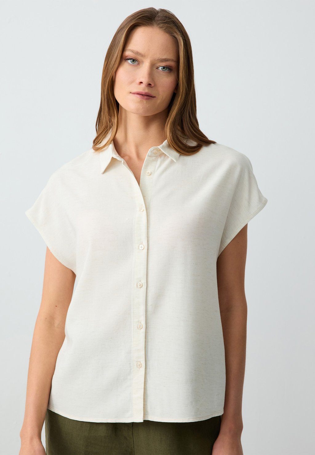 

Рубашка LOOSE FIT SHIRT COLLAR Jimmy Key, слоновая кость