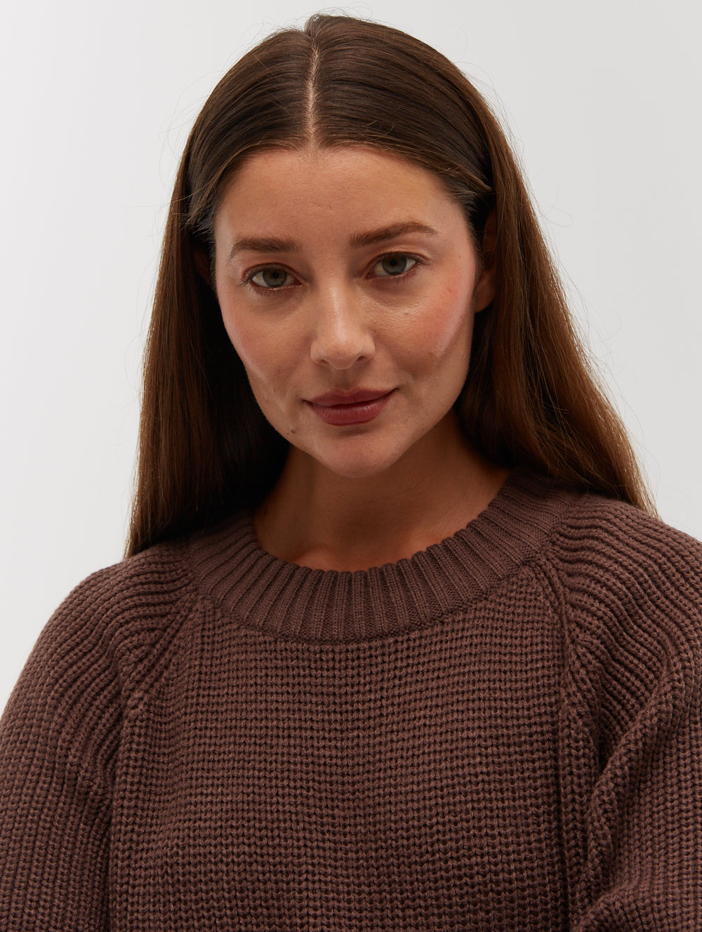 

Свитер с круглым вырезом «реглан» от Georgiana Bench., цвет chocolate
