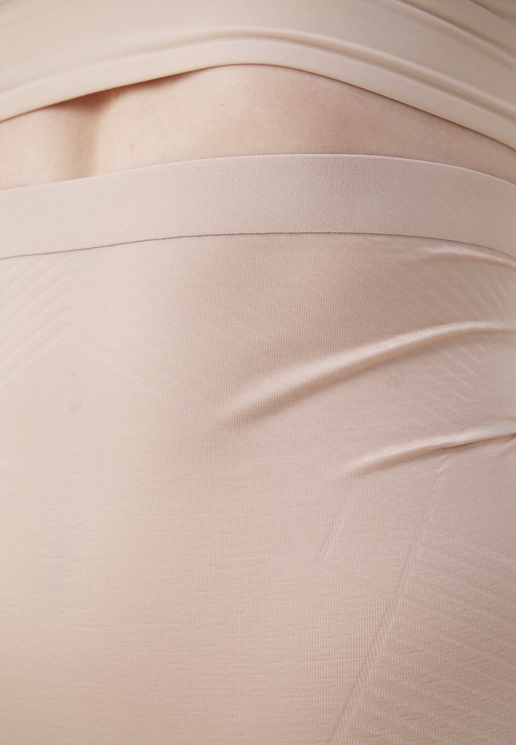 

Трусы Thinstincts High Waisted Brief Spanx, бежевое шампанское