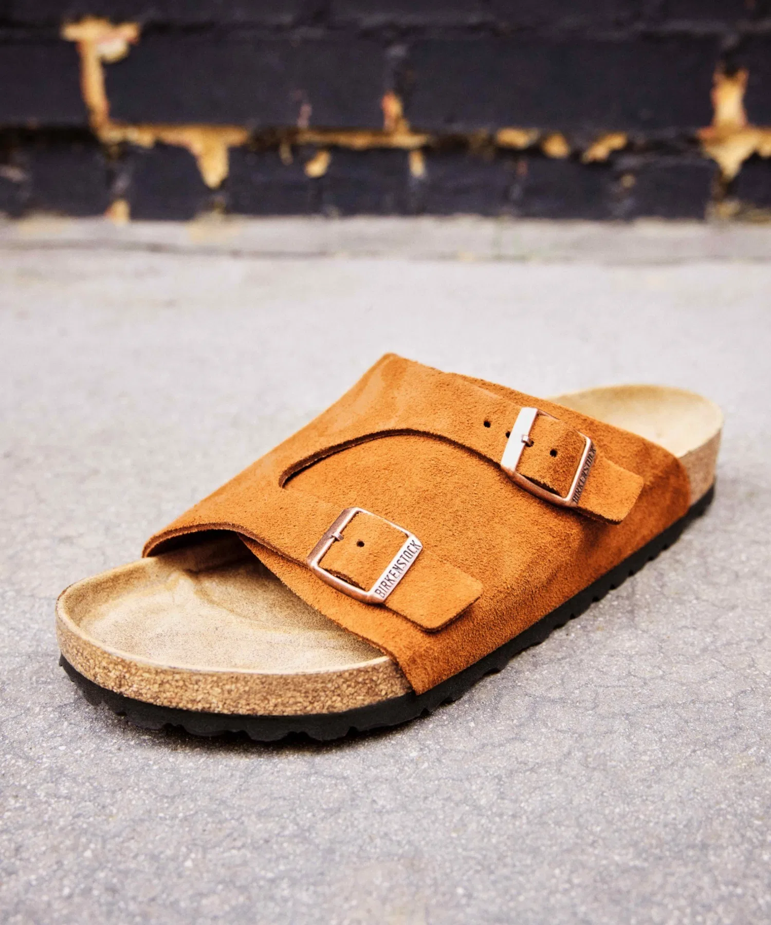 Унисекс сандалии Birkenstock Zurich из замши бежевые
