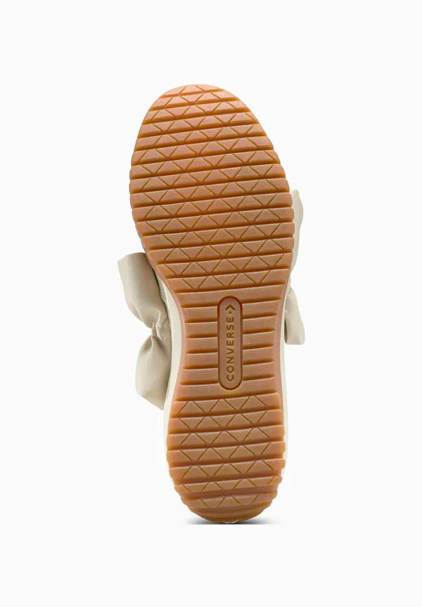 Низкие беговые кроссовки с оборками в виде звезд Converse, Egret Ruffles — фото 4