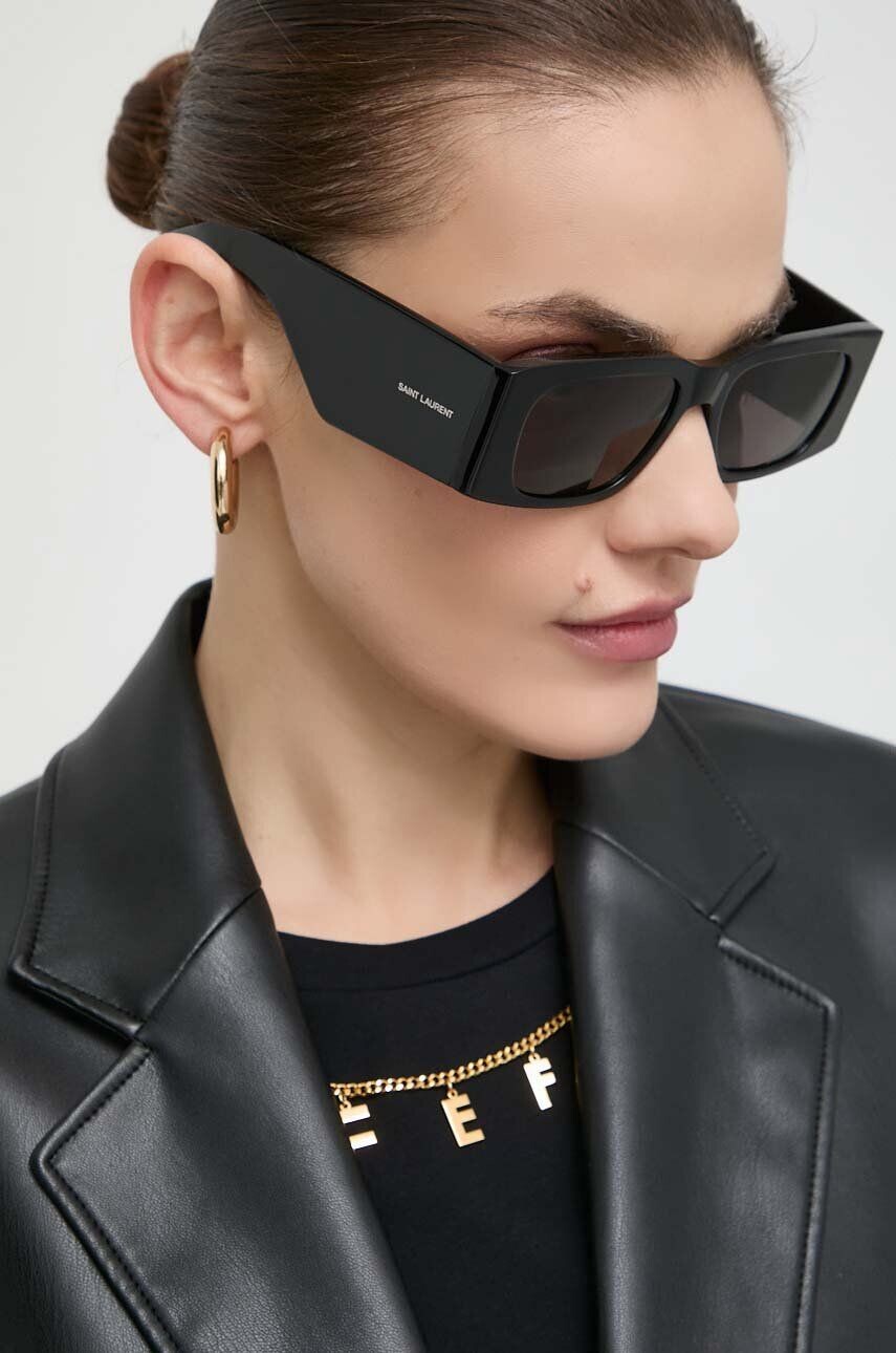 

Солнцезащитные очки Saint Laurent, черный