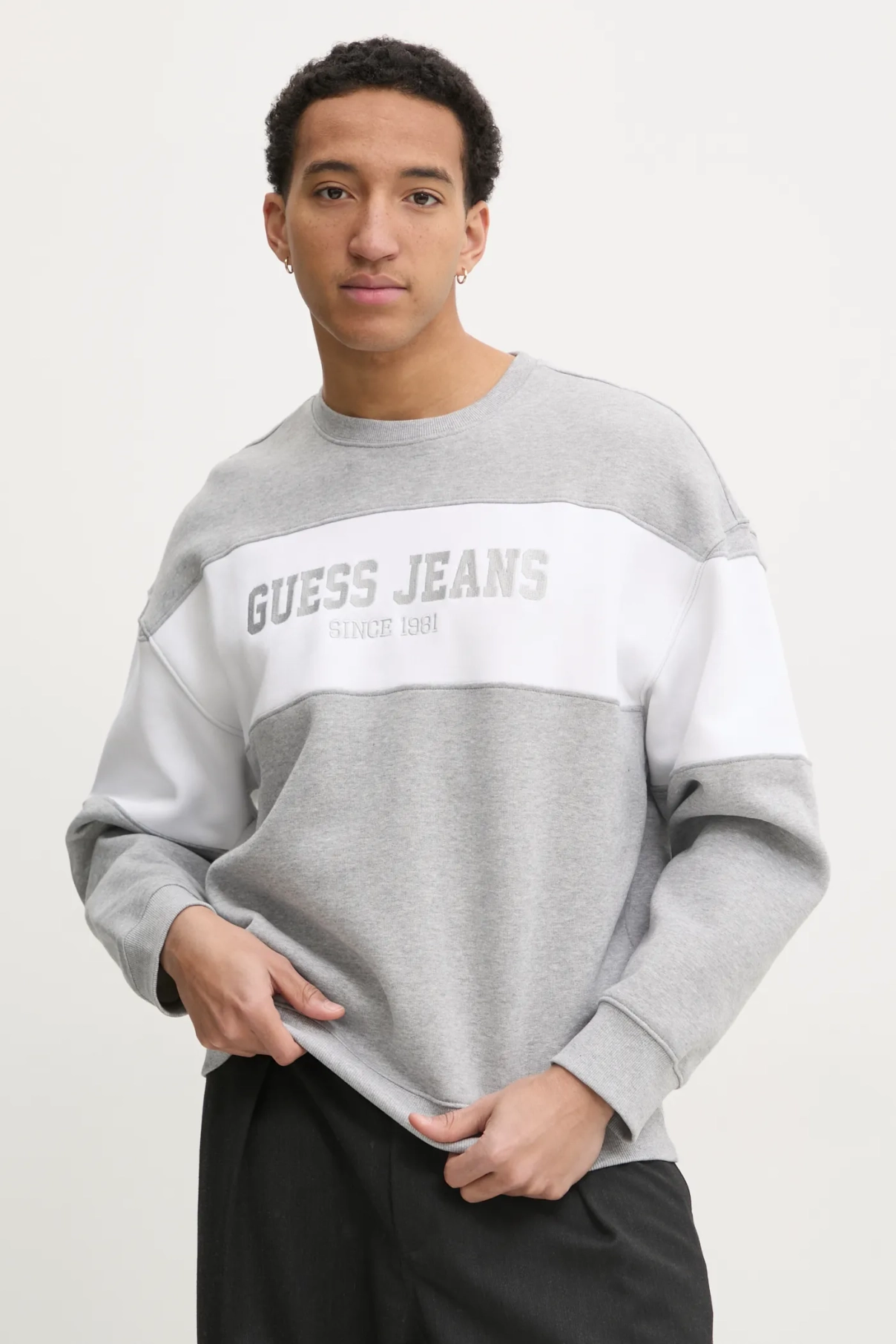 

Толстовка Guess Jeans, серый