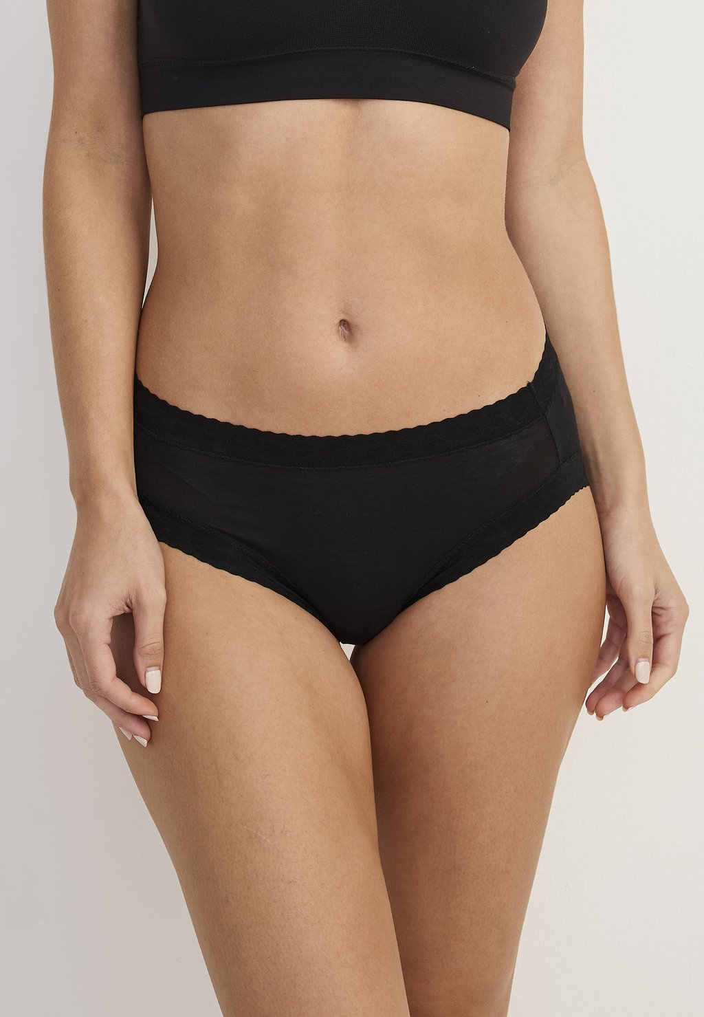 

Трусы-брифы SOFT STRETCH FASHION HI-CUT Jockey, черный