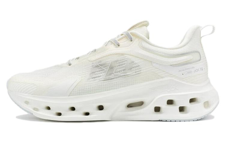 

XTEP Амортизирующие беговые кроссовки Shock Absorption Spinning 10.0 с противоскользящей износостойкой дышащей подошвой для мужчин белого цвета