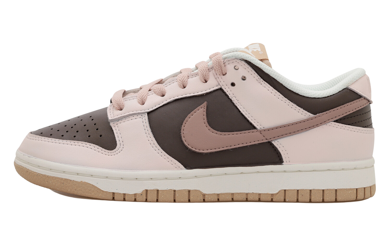 

Женские кроссовки для скейтбординга Nike Dunk