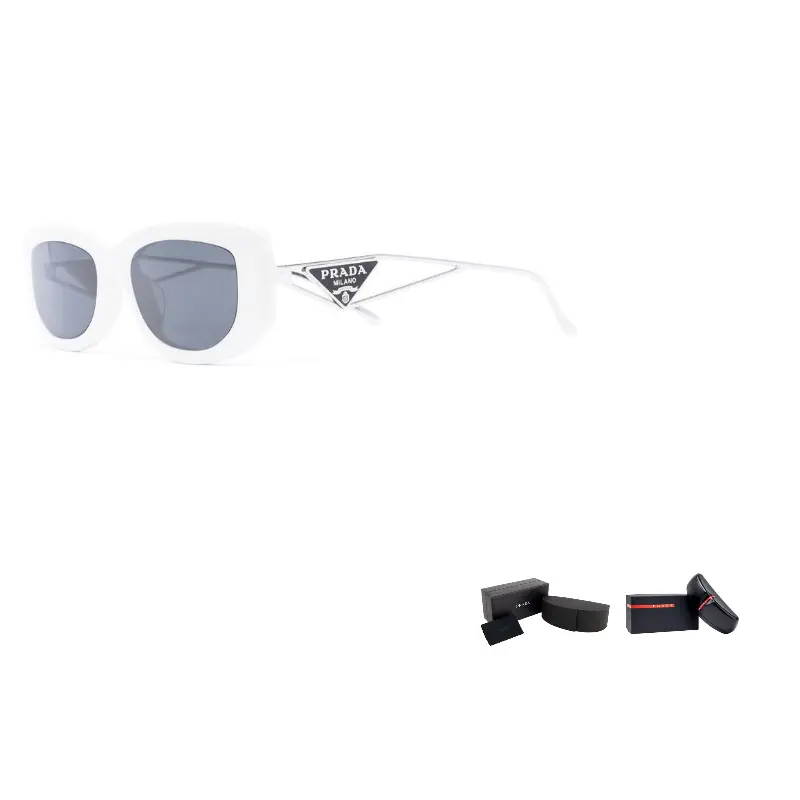 

PRADA Прямоугольные солнцезащитные очки в рамке, White