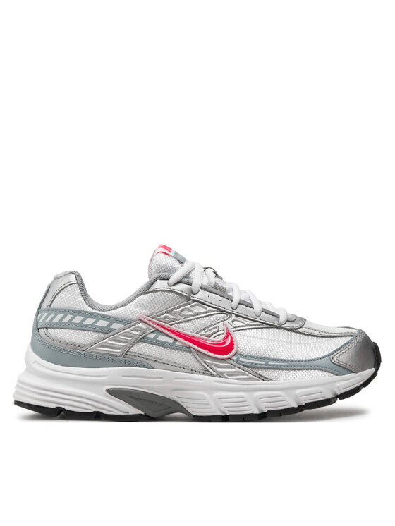 

Кроссовки Nike, белый