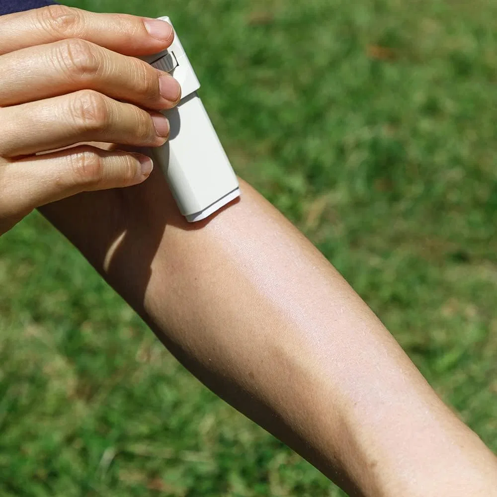 Стик солнцезащитный Outdoor UV белый/натуральный цвет SPF50+ PA+++ 10 мл Outdooruv — фото 2