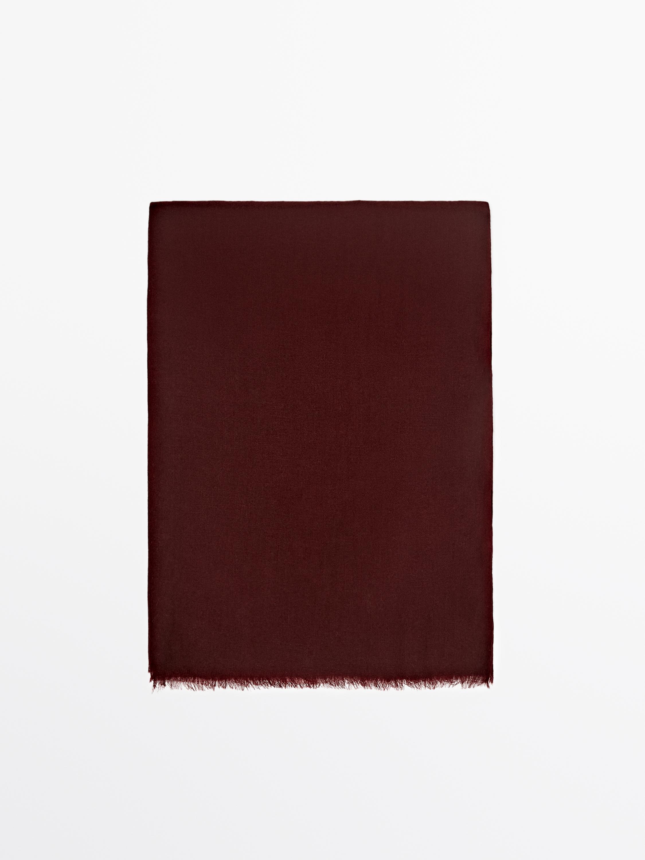 

Легкий шарф из 100% шерсти Massimo Dutti, wine red