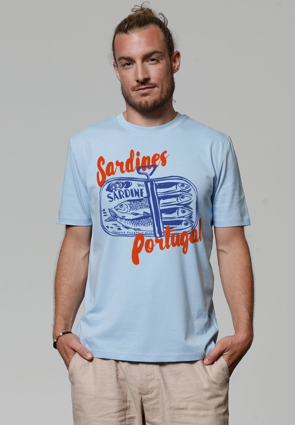 

Футболка с принтом SARDINES PORTUGAL watapparel, светло-голубой
