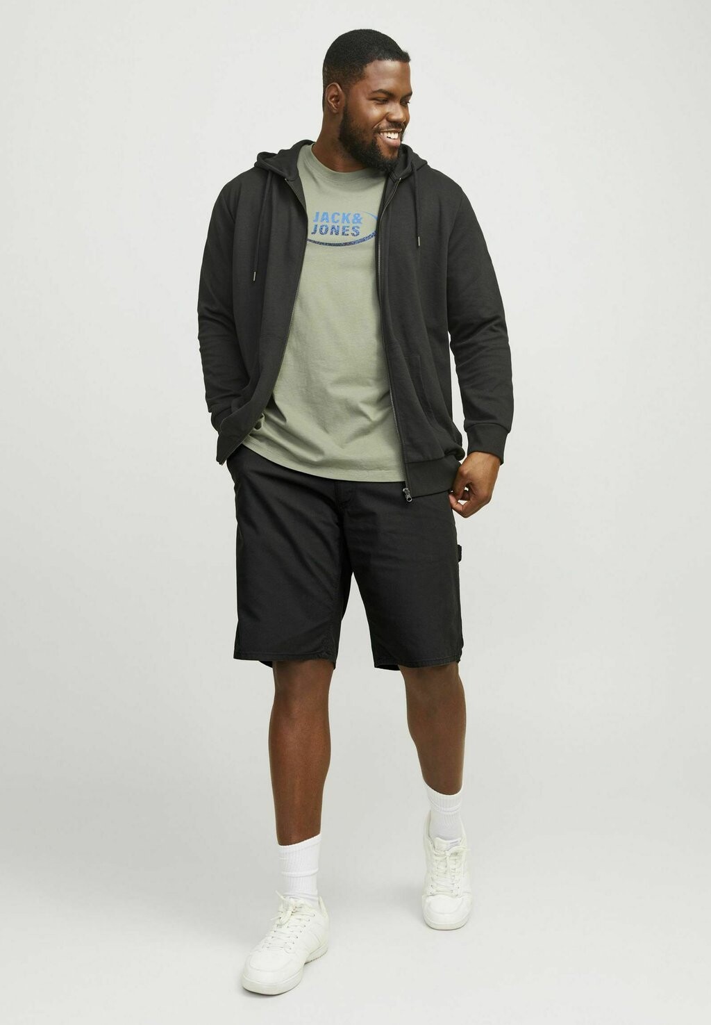 

Джинсовые шорты REGULAR FIT Jack & Jones, черный