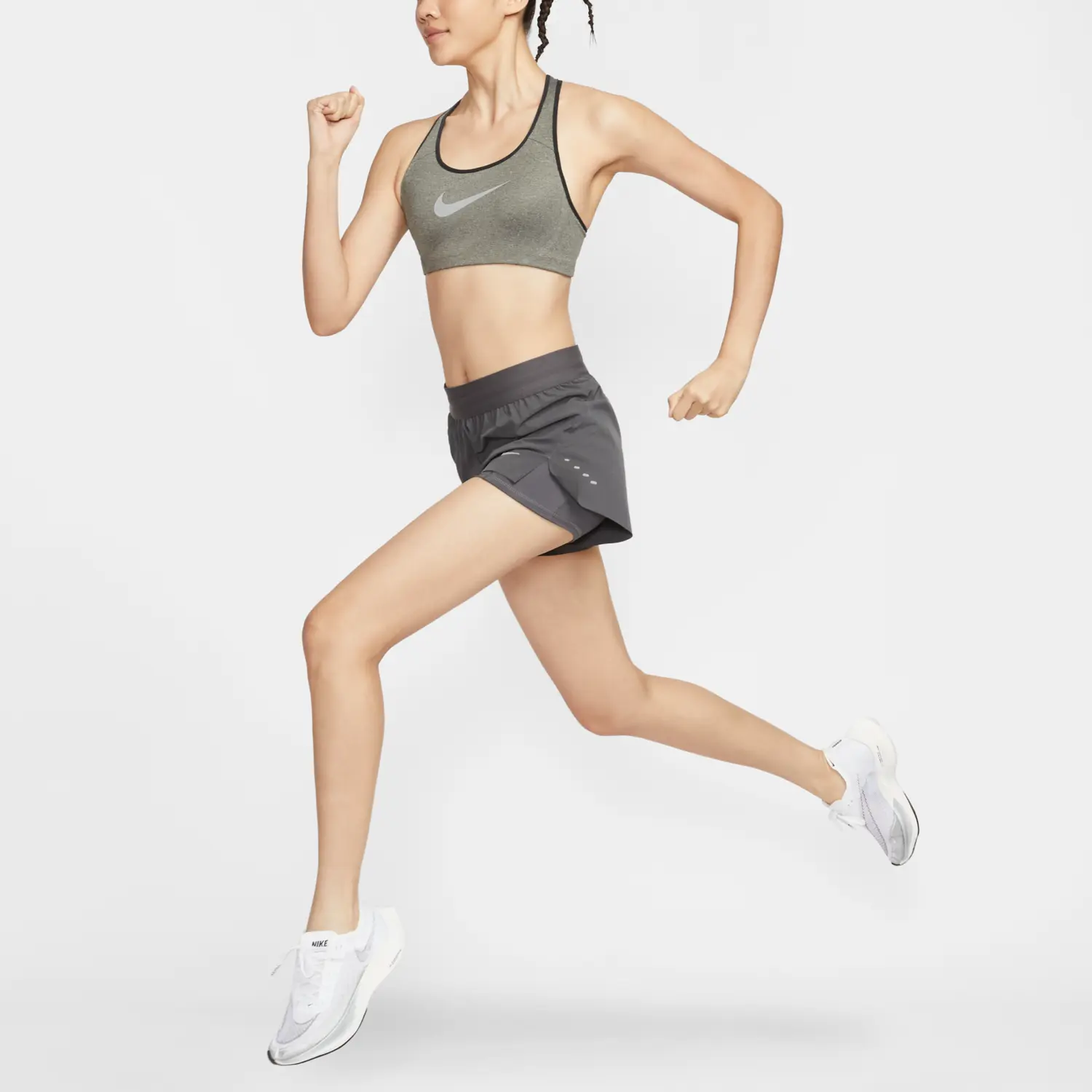 Женские шорты Casual Dri Fit Nike, серый/серебристый — фото 3