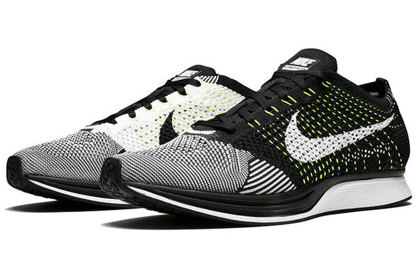 Кроссовки flyknit racer Nike, черный — фото 2