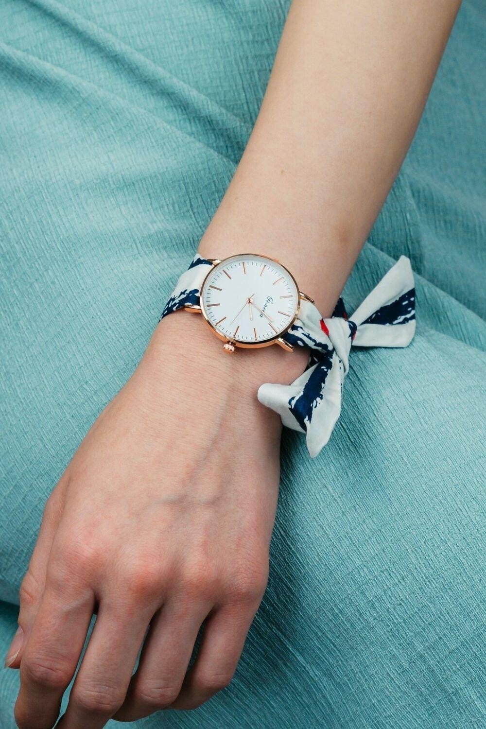 

Наручные часы в стиле бохо со сменным тканевым ремешком Blue Star Splash Print The Colourful Aura, синий