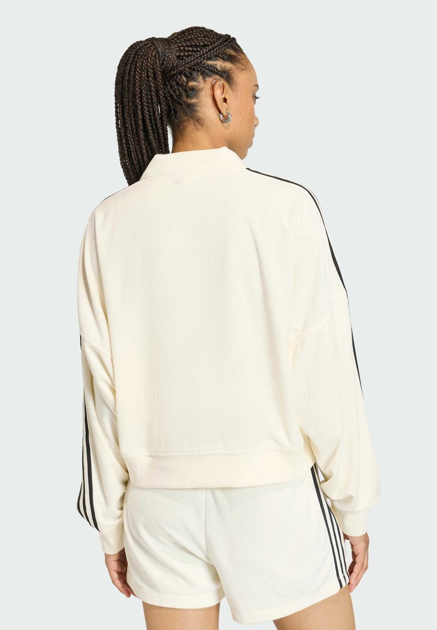 Толстовка Adidas Originals V NECK LONG SLEEVES, Off White/Off-White — фото 2