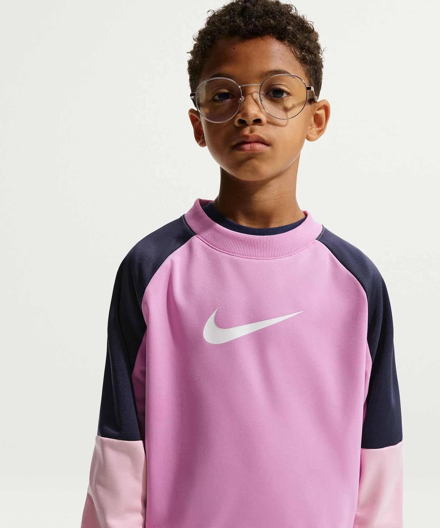 Детский спортивный костюм Nike Sportswear Dri-FIT (верх и низ) / Детский спортивный костюм Nike Sportswear Dri-FIT HQ9317-503 светло-пурпурный — фото 2