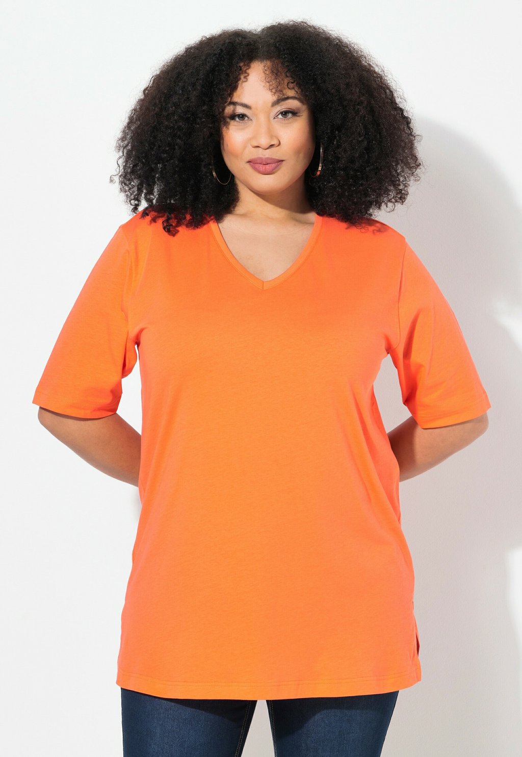 

Базовая футболка PLUS SIZE V NECK TEE Ulla Popken, коралловый