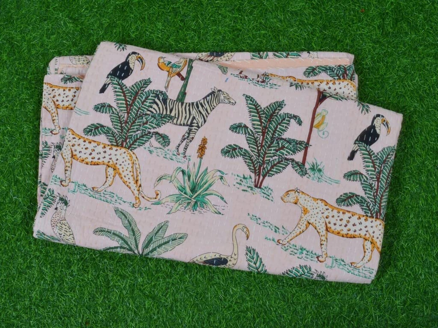 

Одеяло с принтом Yuvancrafts Kantha, белый / зеленый